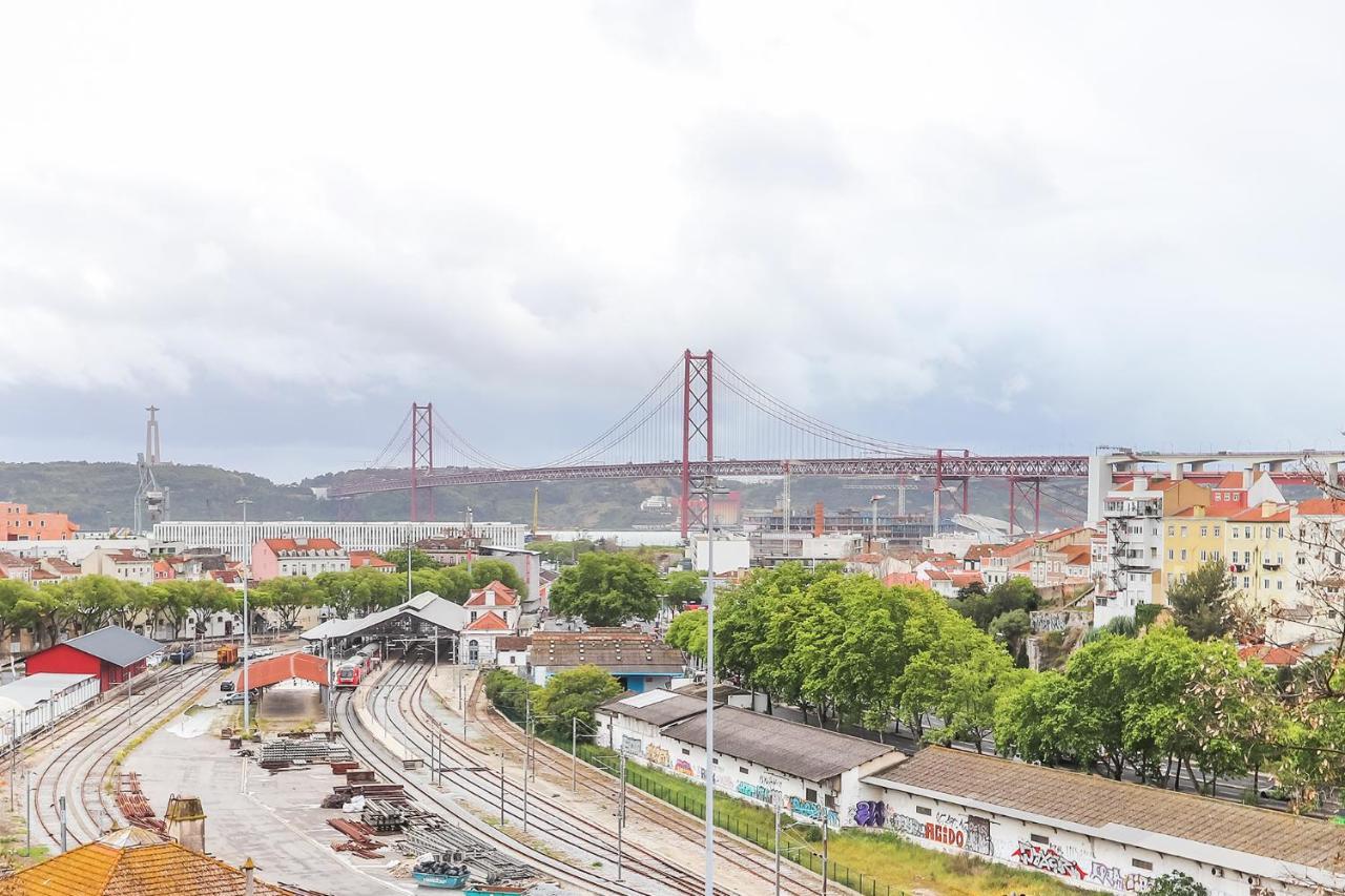 Vita Portucale ! Stylish Apartment Campo Ourique Lisboa Dış mekan fotoğraf