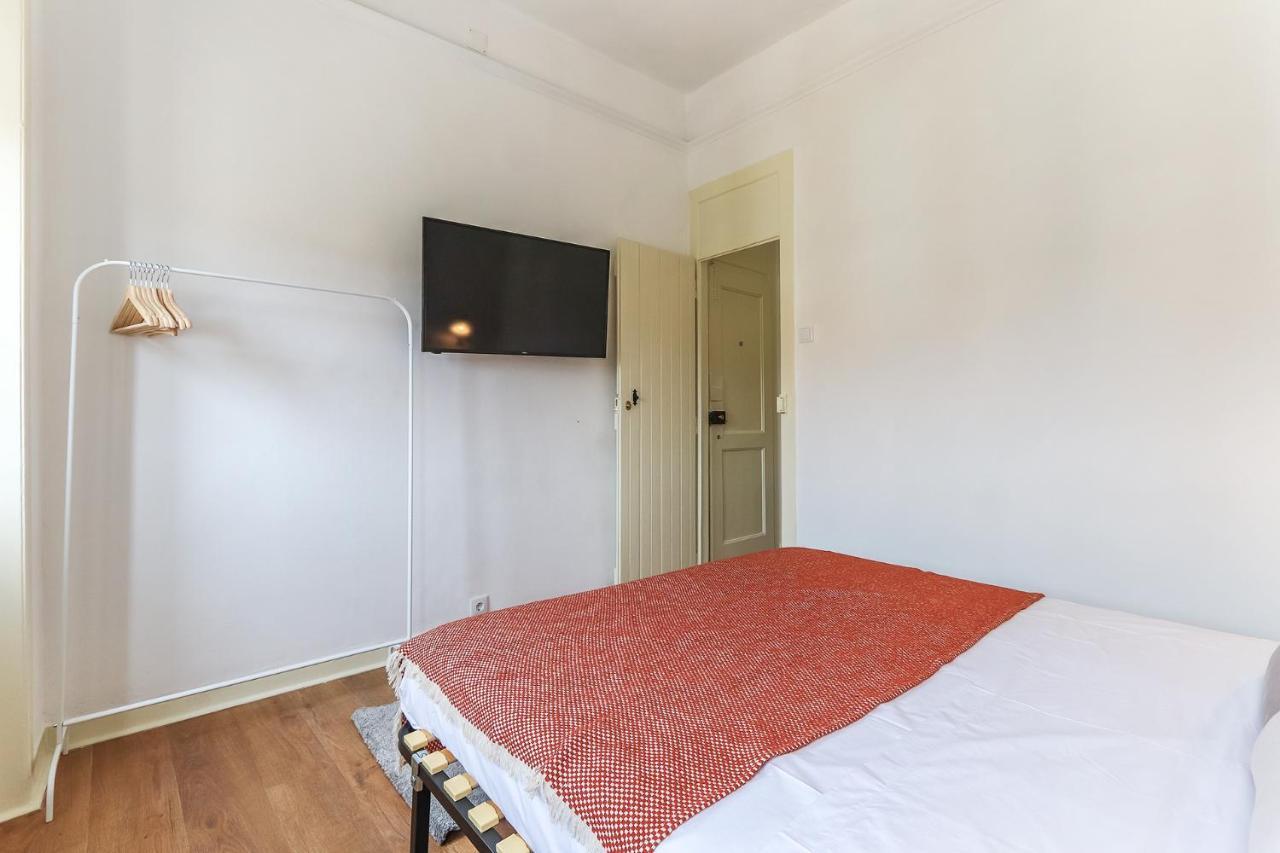 Vita Portucale ! Stylish Apartment Campo Ourique Lisboa Dış mekan fotoğraf