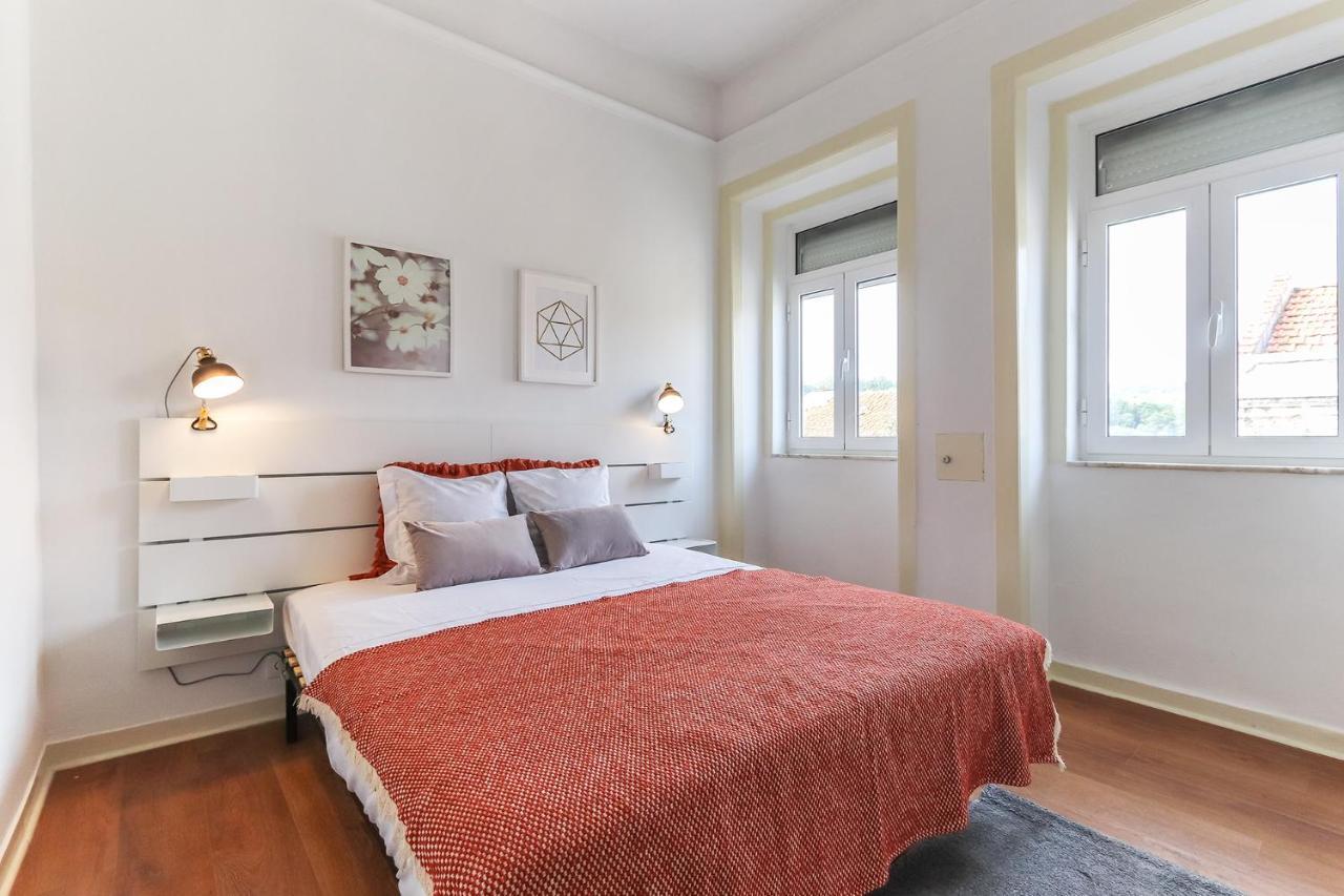 Vita Portucale ! Stylish Apartment Campo Ourique Lisboa Dış mekan fotoğraf