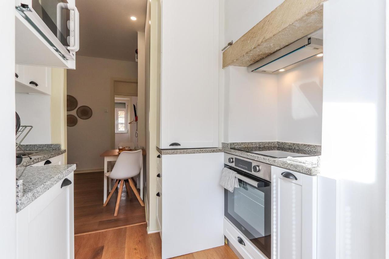 Vita Portucale ! Stylish Apartment Campo Ourique Lisboa Dış mekan fotoğraf
