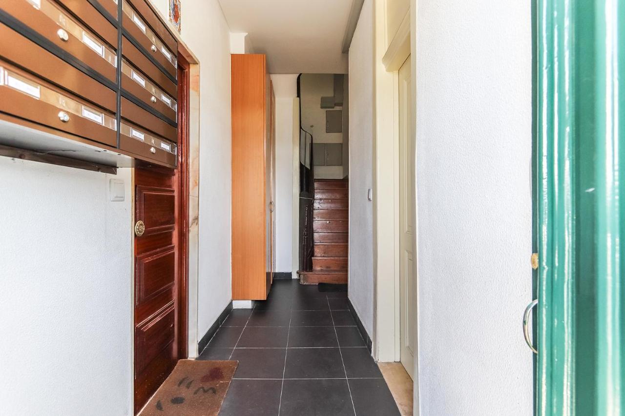 Vita Portucale ! Stylish Apartment Campo Ourique Lisboa Dış mekan fotoğraf